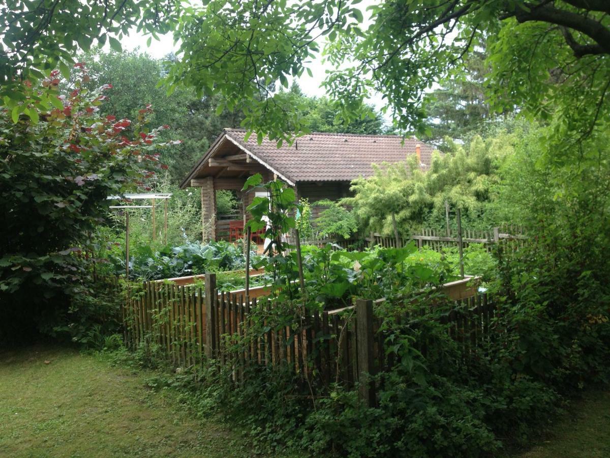 Gemuetliche Blockhuette In Wiennaehe Zofing ภายนอก รูปภาพ